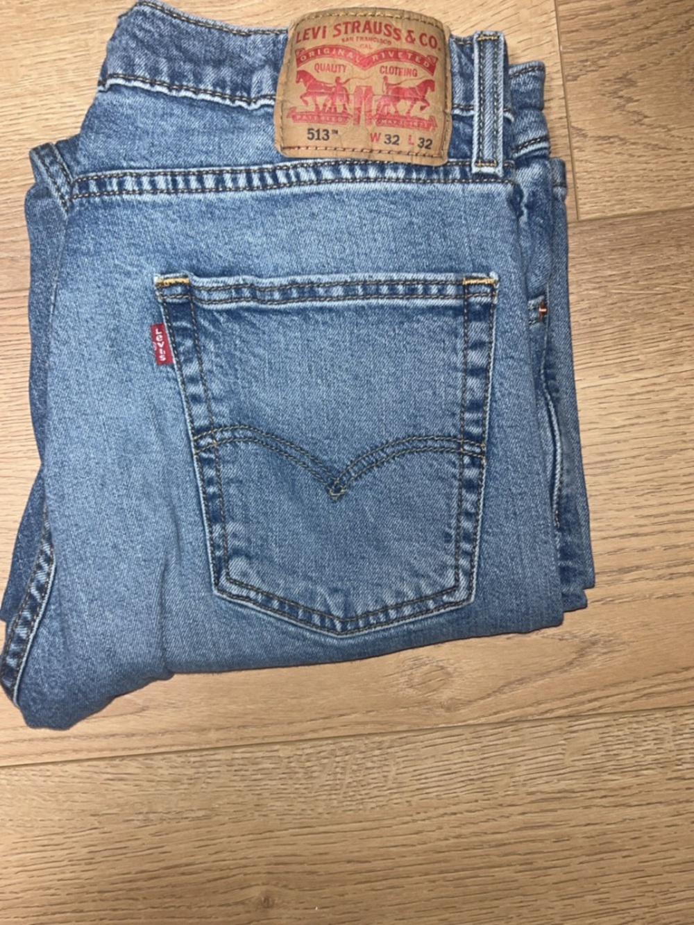 Men’s Levi's 513 Slim Straight Men's Jeans in Light Blue Denim 32/32
